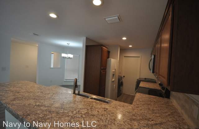 1172 Romaine Circle West Gallery 2