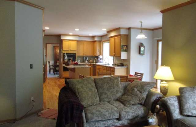 3019 18th Ave Ct NW Gallery 3