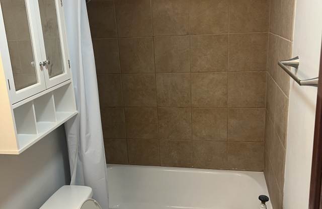 16 Waverly Avenue photos photos