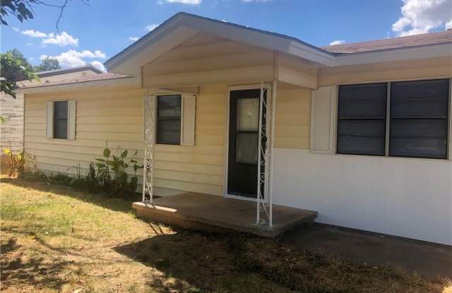 502 Kennedy Street - 502 Kennedy Street, Clyde, TX 79510 502 Kennedy Street - 502 Kennedy Street, Clyde, TX 79510