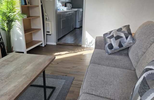 312 Howard St photos photos