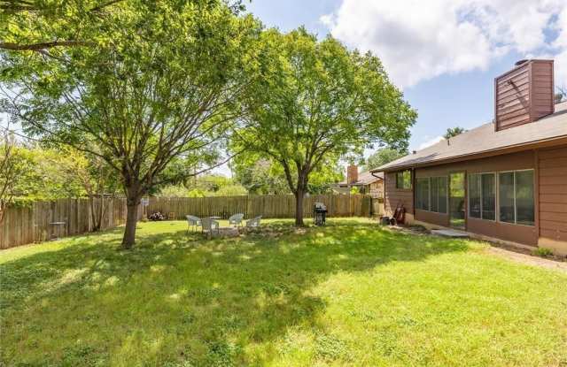 1502  Sage Boot DR Gallery 4