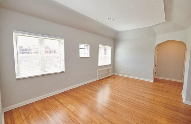 5823 Lindenwood 3E | SouthCitySpaces.com | Gallery 1