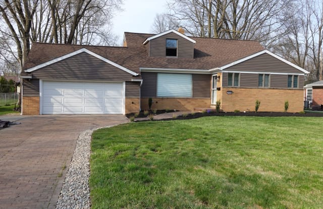 25034 Sunset Oval - 25034 Sunset Oval, North Olmsted, OH 44070