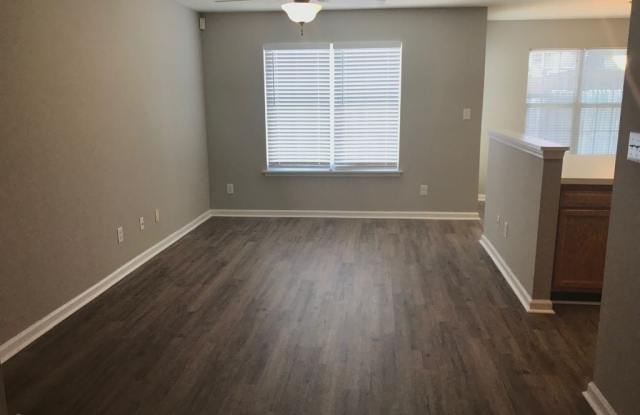 8829 Roseton Lane Gallery 3