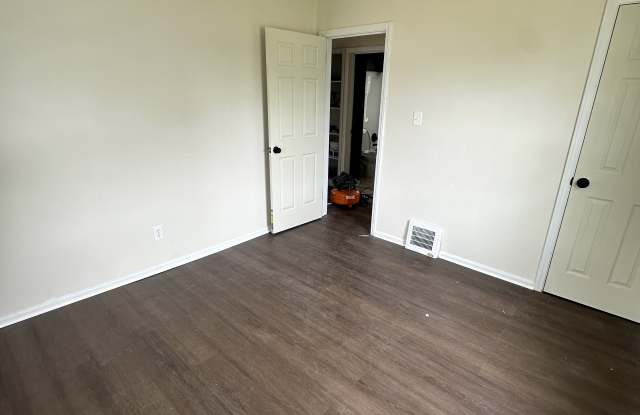 12705 Emery Avenue Gallery 3