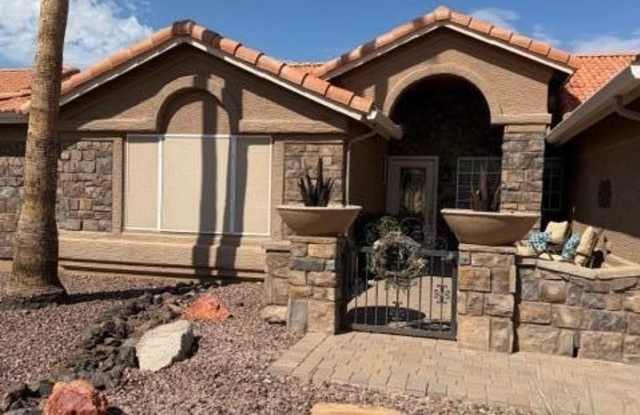 10502 E ELMHURST Drive photos photos