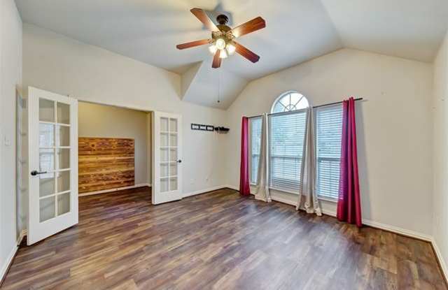 5621 Leander Way Gallery 3