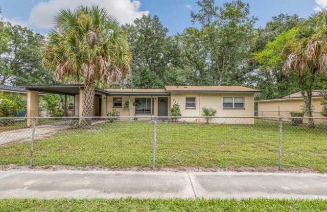 5123 REDSTONE DR - 5123 Redstone Drive, Jacksonville, FL 32210