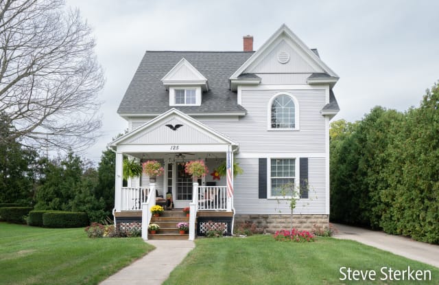 125 East Main Avenue - 2 - 125 East Main Avenue, Zeeland, MI 49464
