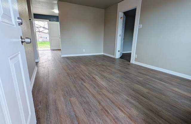 5802 Magnes Ln Gallery 2