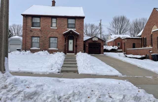 514 School Street photos photos