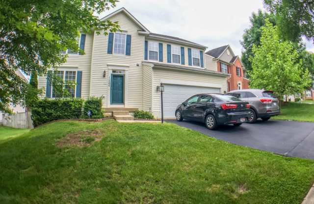 Large 4BR plus office, 3.5 BA, 2-car garage photos photos