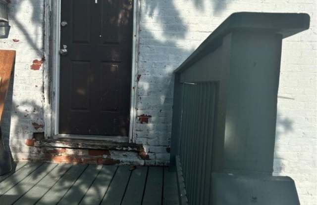 231 Ulysses St photos photos