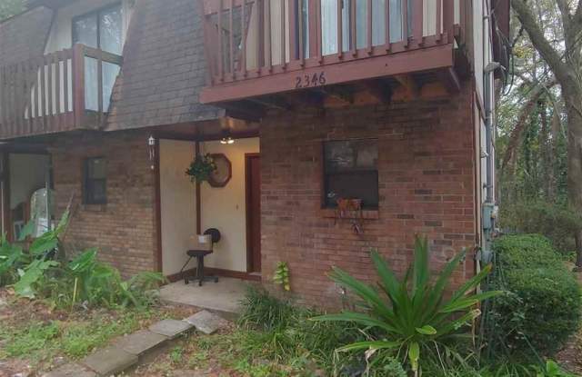 2346 La Rue Court photos photos