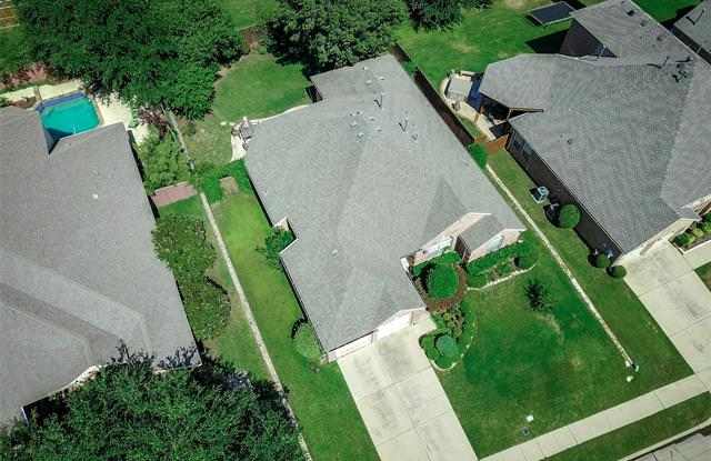 1213 Lakeridge Lane Gallery 2