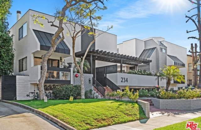 234 S Tower Dr unit: 2 photos photos