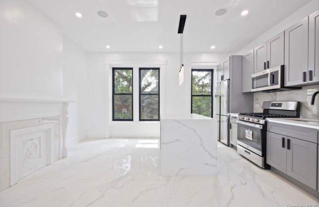 736 HALSEY Street photos photos