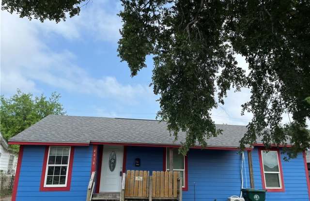 4418 Vestal Street Gallery 2