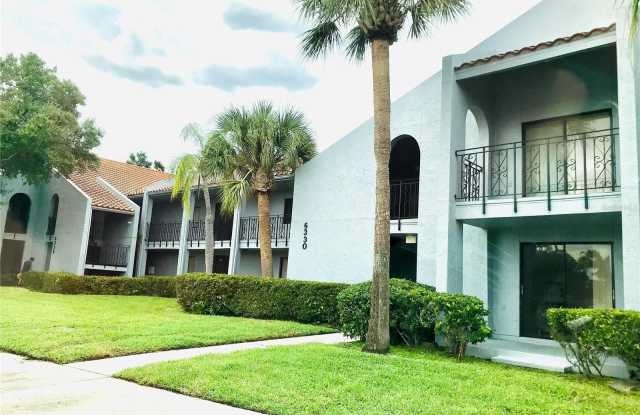 6330 GRAND BAHAMA CIRCLE - 6330 Grand Bahama Circle, Town 'n' Country, FL 33615