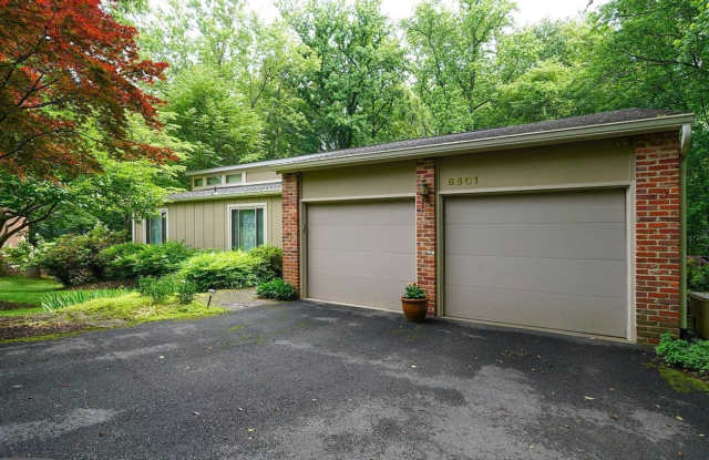 Spacious 5BR House in Potomac Gallery 3