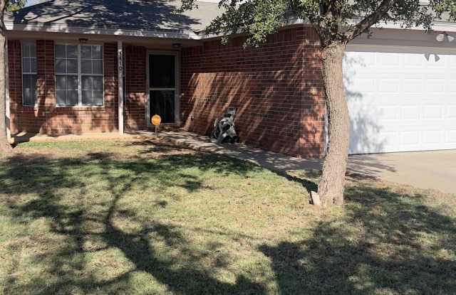 4410 Jarvis Street photos photos