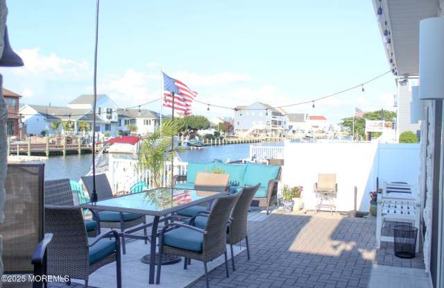 3428 Maritime Drive Gallery 3