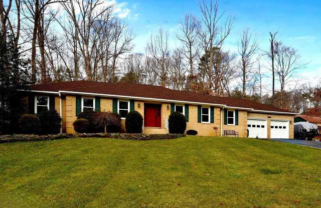 13440 Carriage Hill Dr photos photos