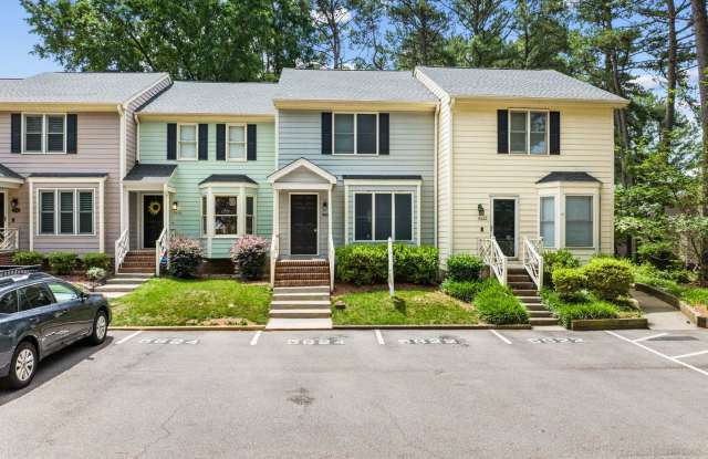 Updated and Adorable!  2 Bedroom Townhome in N/E Raleigh near REX, Glenwood, & Crabtree - Pet Friendly! photos photos