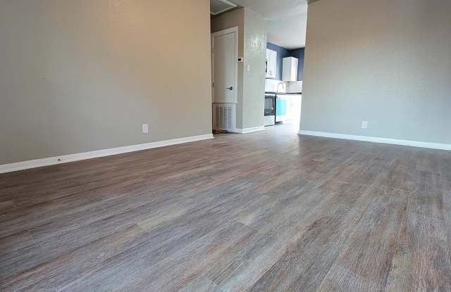 5802 Magnes Ln Gallery 3