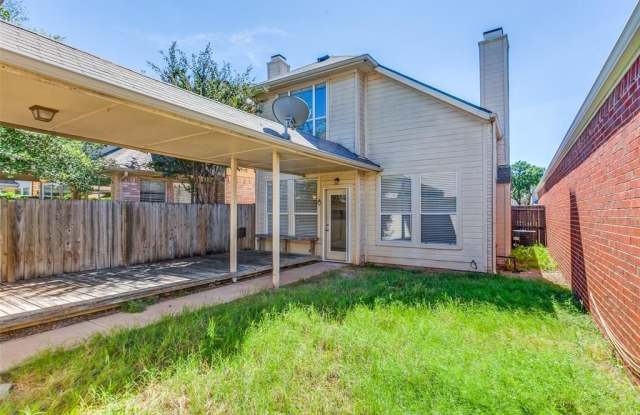 6023 Lloyd Court Gallery 3