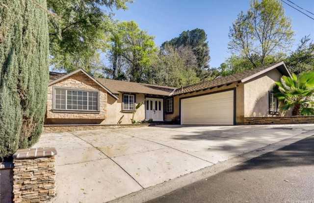 4798 Regalo Road Gallery 2