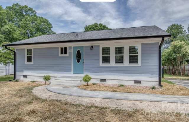 910 E 6th Avenue photos photos