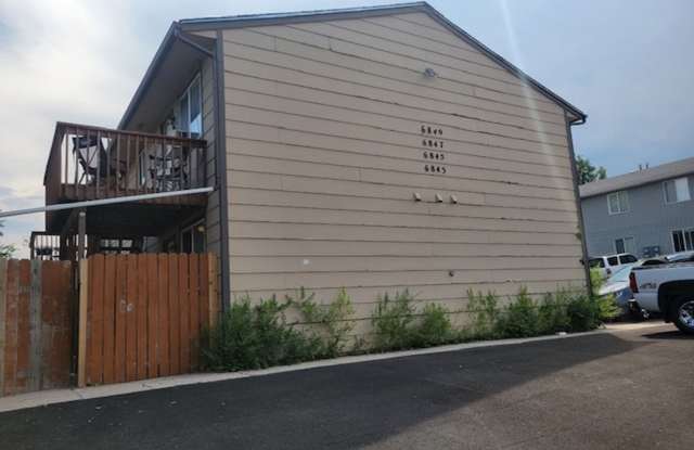 Great Fourplex LowerUnit! photos photos