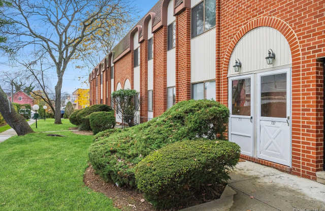 142 Mcglynn Place Gallery 2