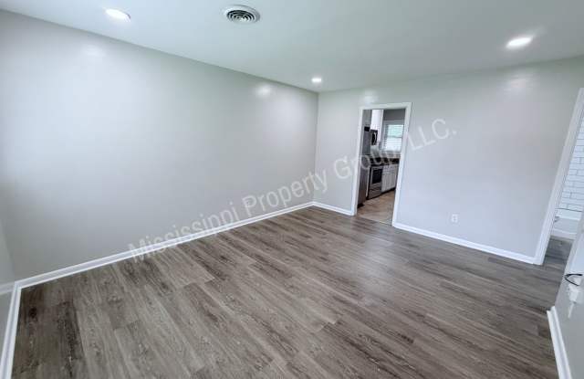 2BR/2BA FOR RENT Gallery 3