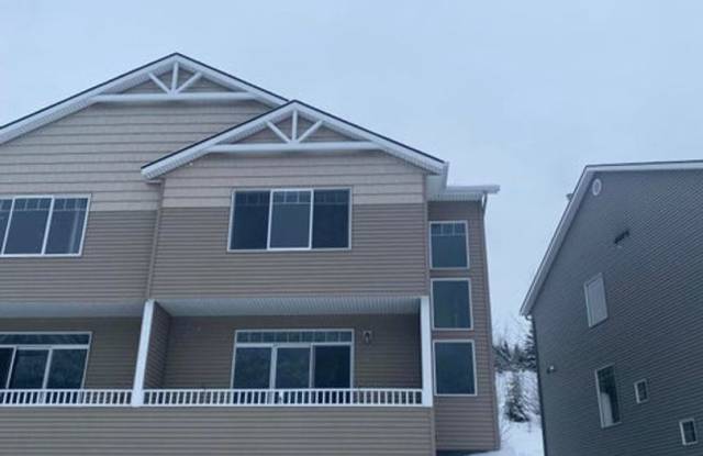 Stunning 3 Bed/2.5 Bath Eagle River Townhome with Unmatched Views! photos photos