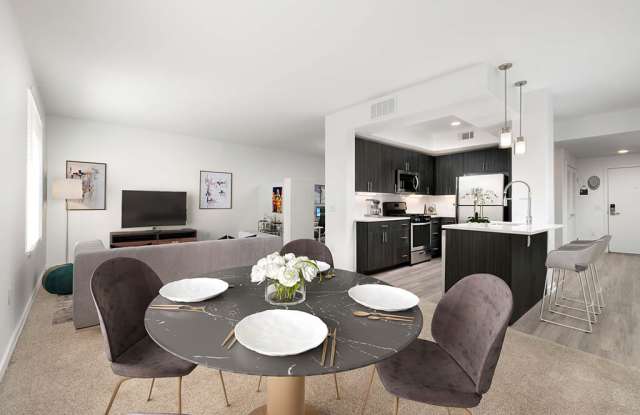 Main & Jamboree Apartments photos photos Main & Jamboree Apartments photos photos