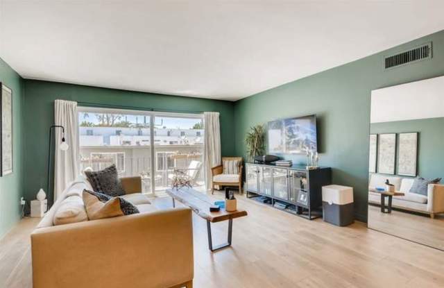 15344 Weddington St Unit 211 photos photos