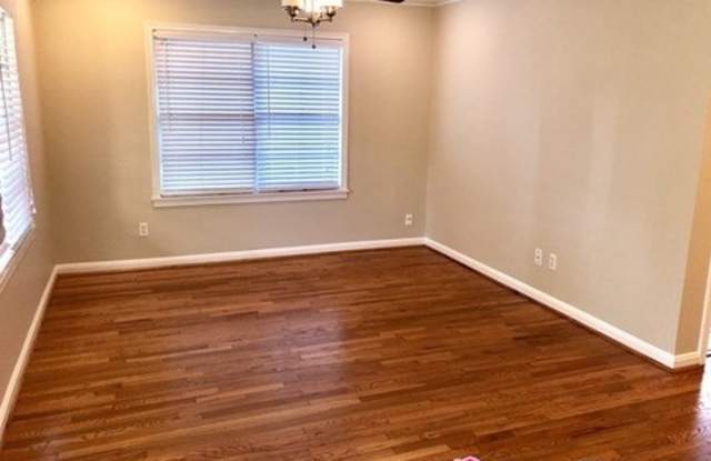 1250 Gardenia Drive Gallery 4