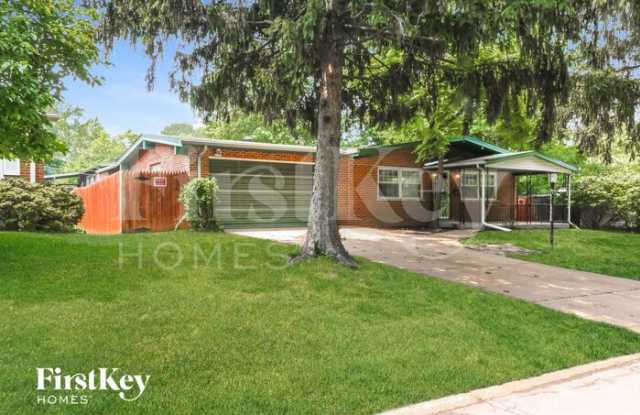 665 Pimlico Drive - 665 Pimlico Drive, Florissant, MO 63033