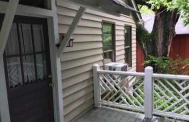 1219 Oakdale Road Gallery 4