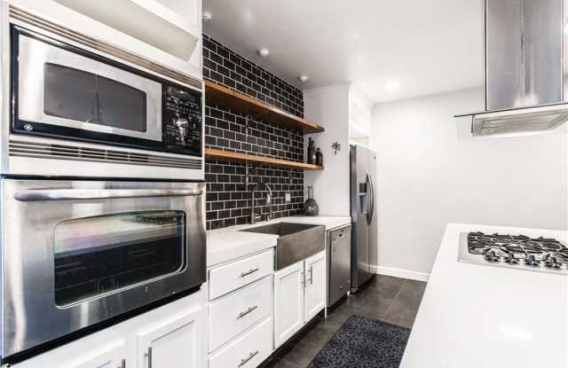 128 W W Canada Gallery 3