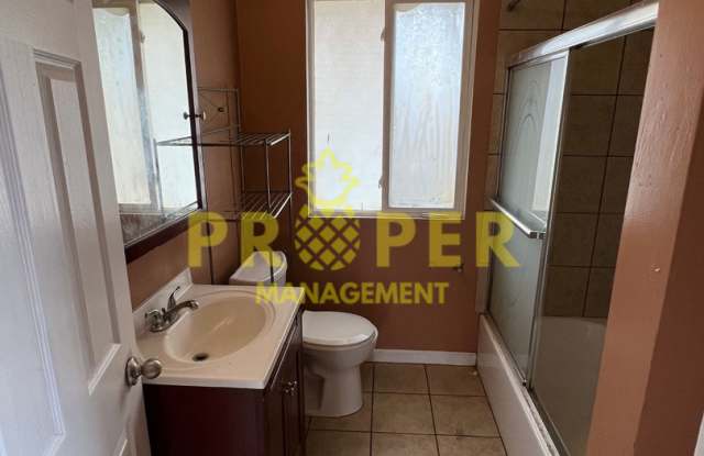 2 bedroom 1 bath home for rent in Dayton photos photos