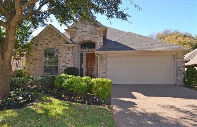 714 Pelican Hills Drive Gallery 2