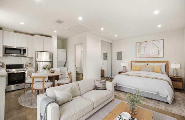 23044 Saticoy St photos photos
