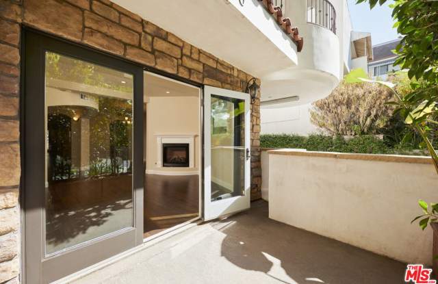 320 South Swall Drive Gallery 1