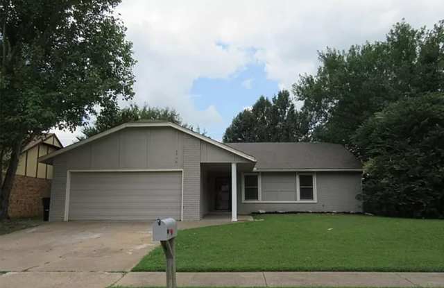 Cute 3 bed 2 bath in Broken Arrow photos photos