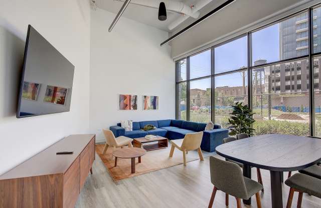 Post Chicago-Co Living photos photos
