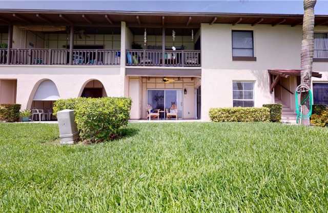 519 PLAZA SEVILLE COURT Gallery 2
